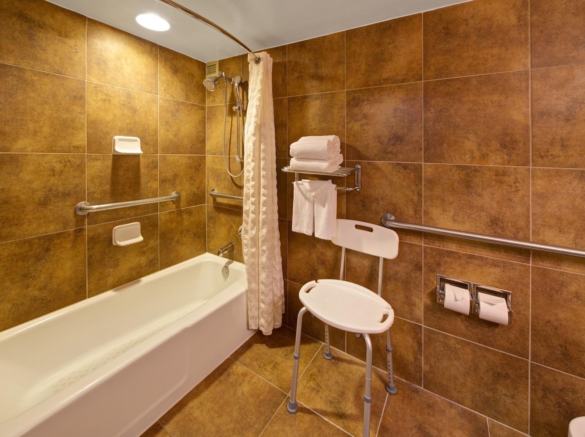 Doubletree By Hilton Dallas/ריצרדסון מראה חיצוני תמונה