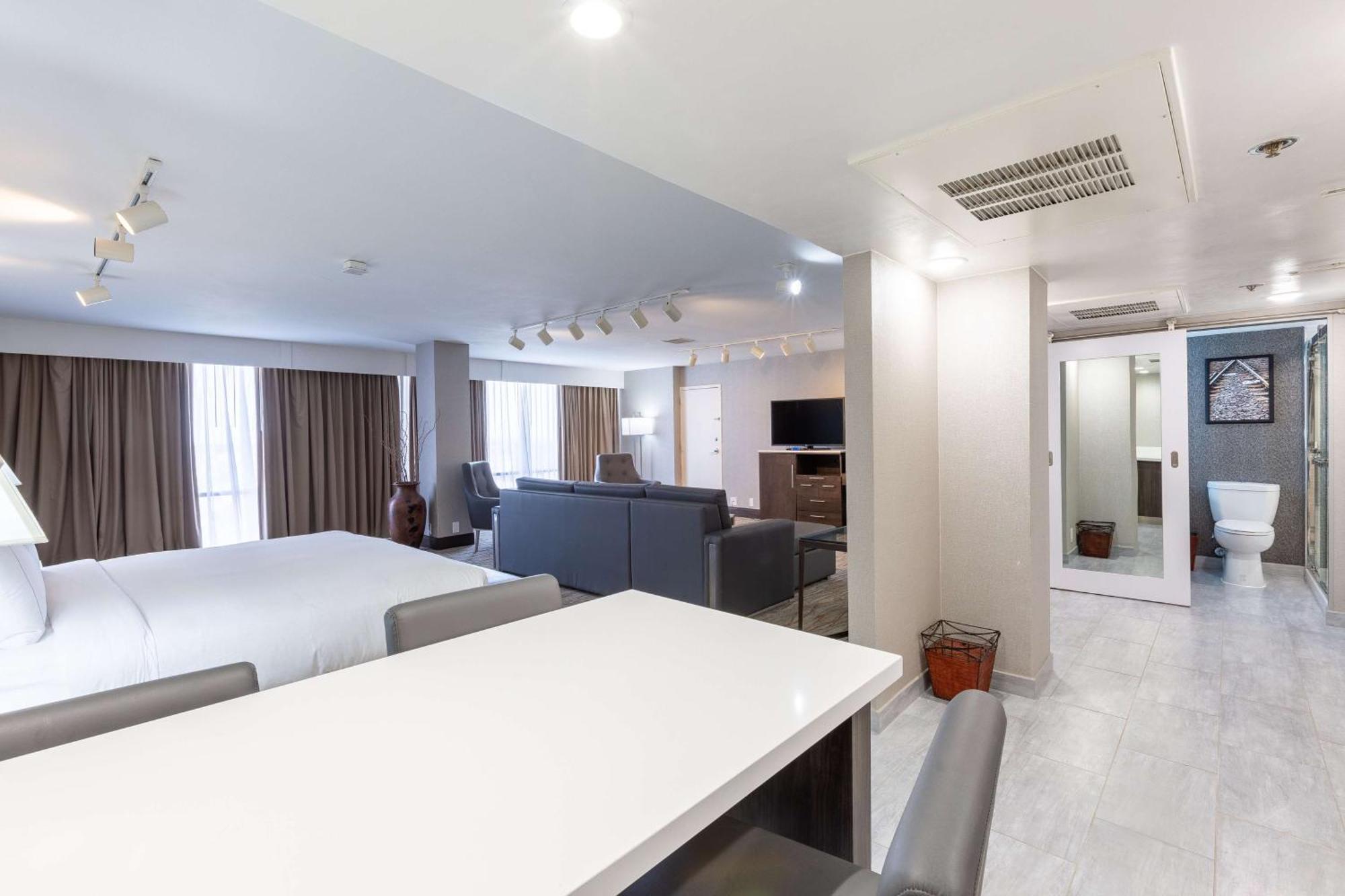 Doubletree By Hilton Dallas/ריצרדסון מראה חיצוני תמונה