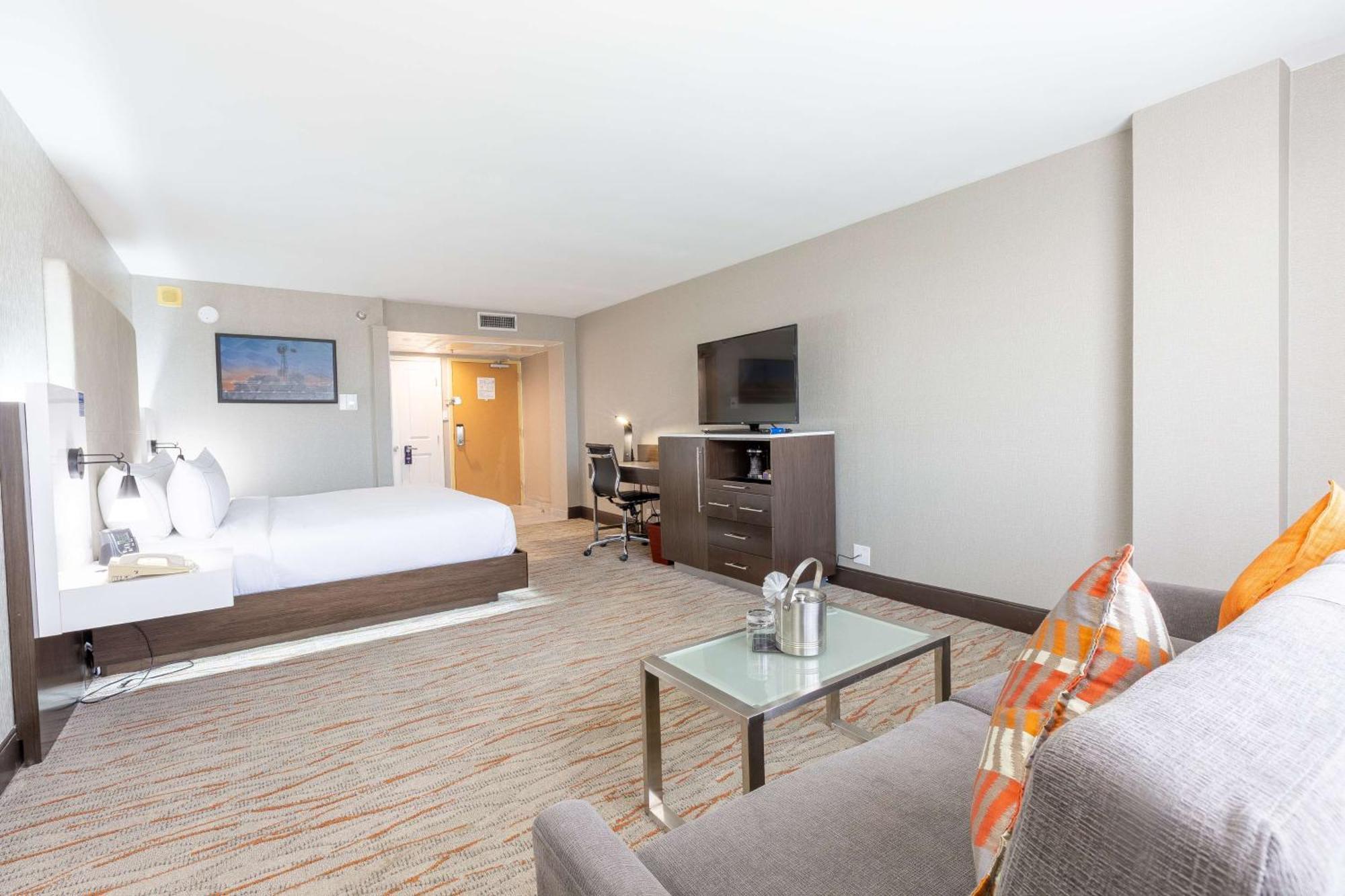 Doubletree By Hilton Dallas/ריצרדסון מראה חיצוני תמונה